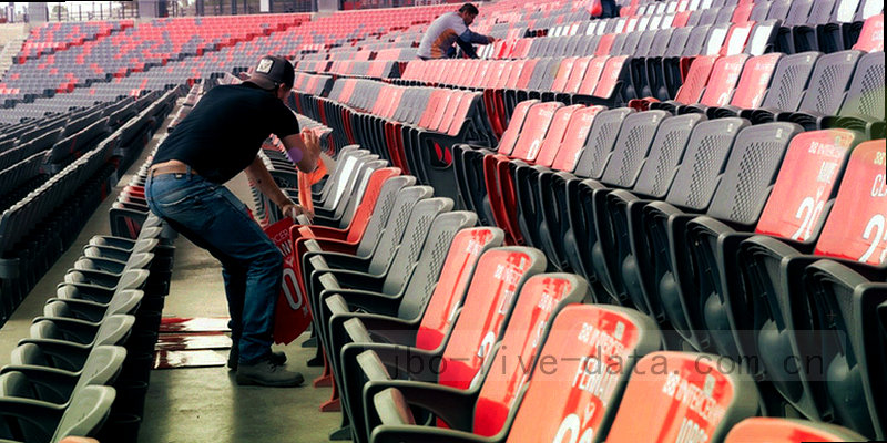 展示赛程更新时间的实时曲线图